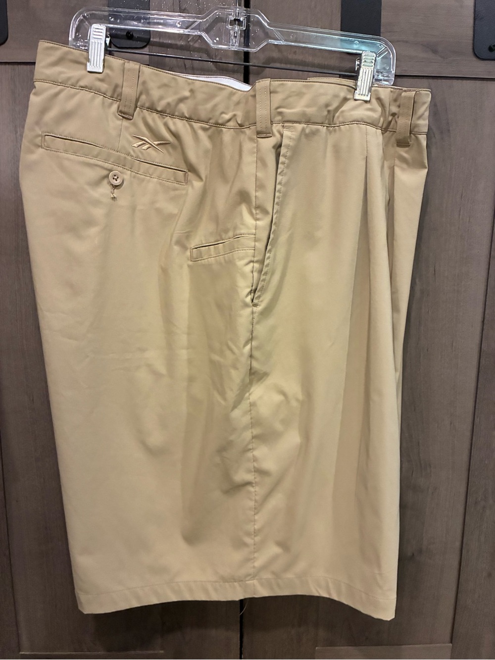 Reebok Men's Tan Shorts Size 52